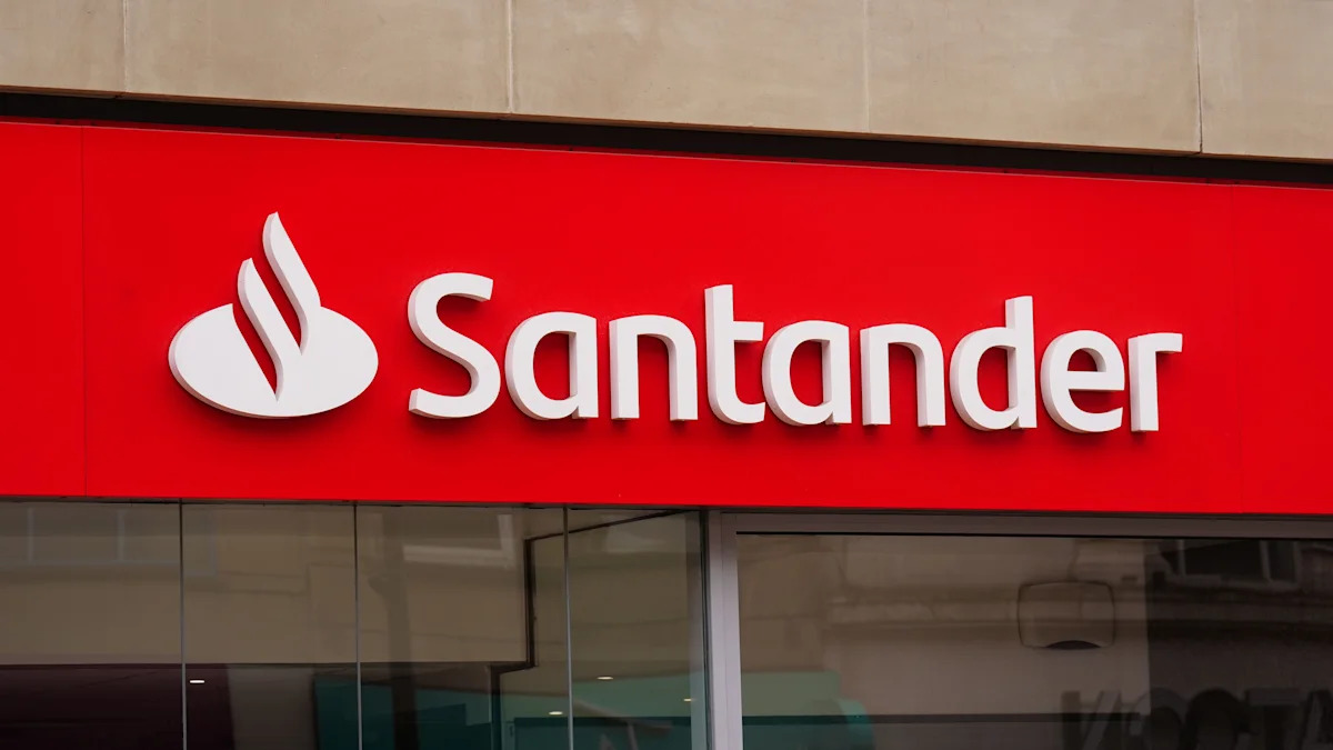 Santander vows not to shut more branches before 2028