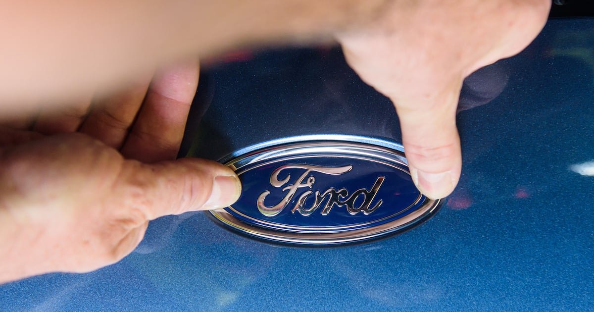 Ford and Geely to create vehicles together at Valencia facility – The Irish News