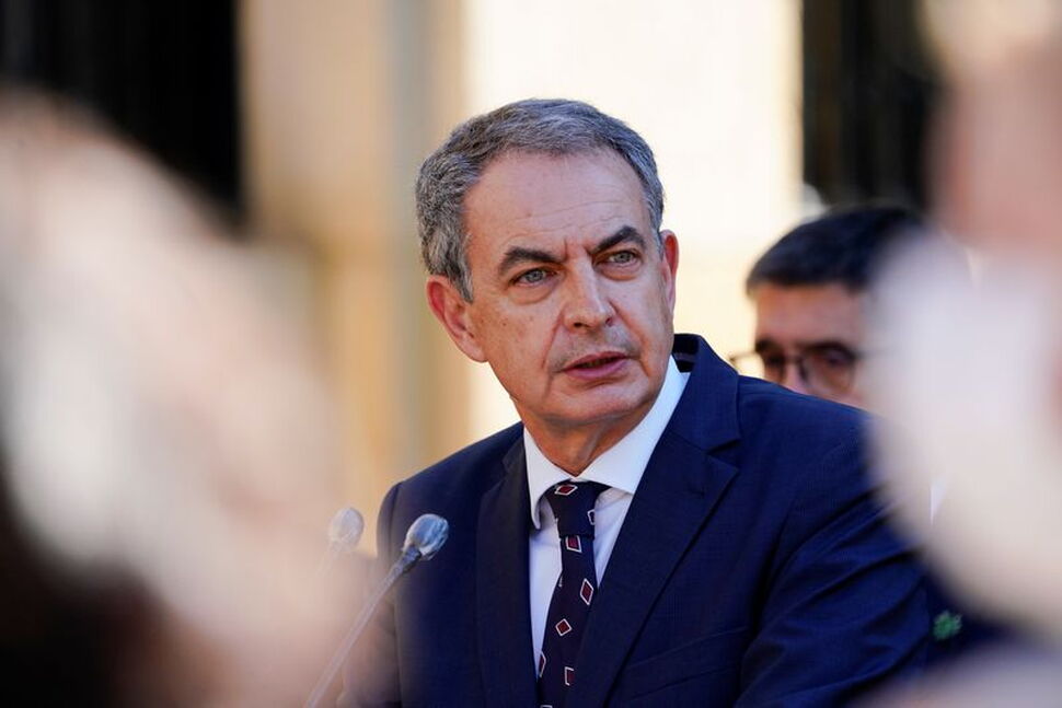 Spain's Zapatero Says Seized Jewels Worth $1.5 Million Were a 'Courtesy Gift'