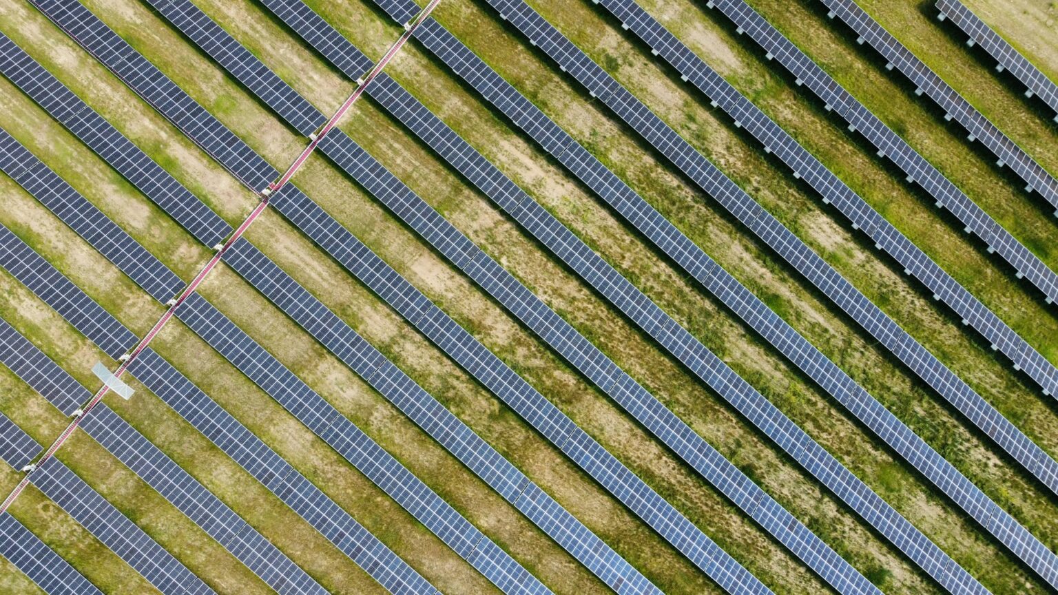 Spain approves 260 MW of battery storage projects