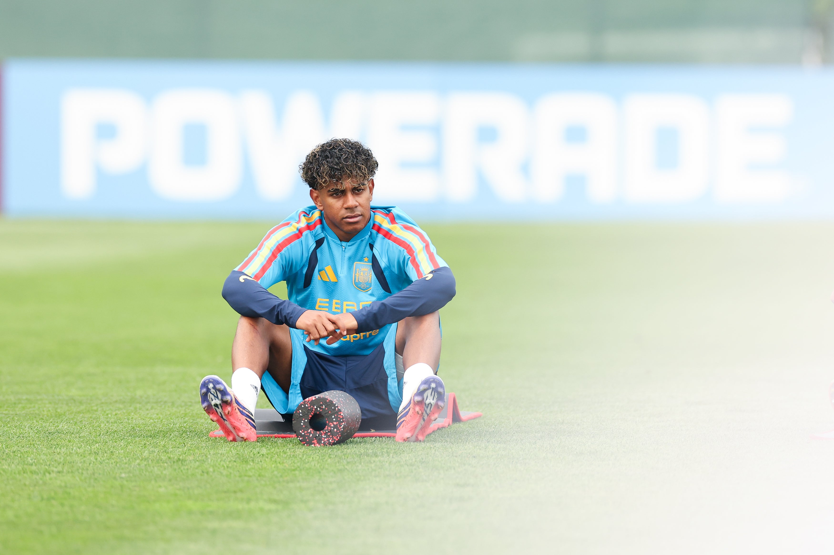 Lamine Yamal in training ahead of Spain's World Cup final against Argentina