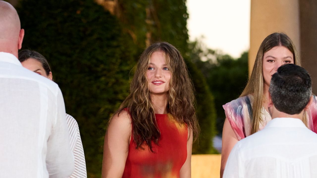 Princess Leonor of Spain debuts a fiery new look as she follows in the footsteps of the Princess of Wales