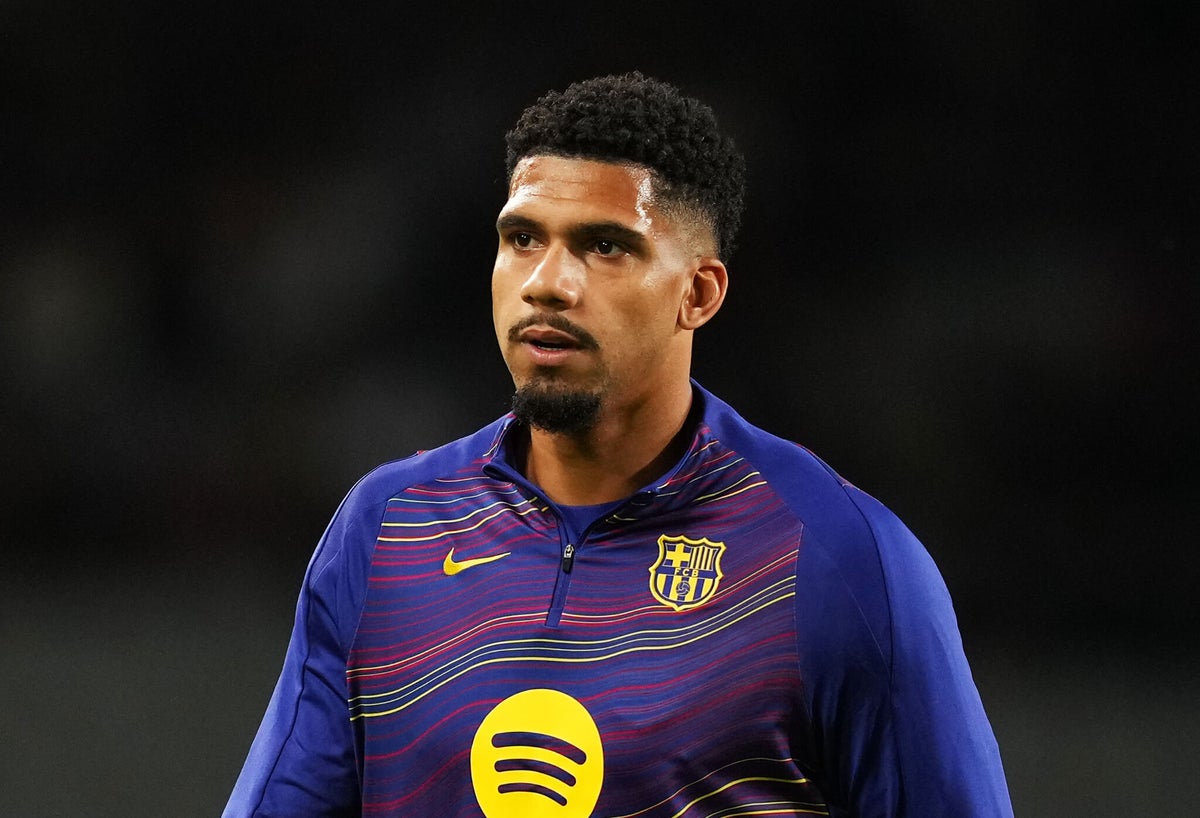 Liverpool set to sign Barcelona’s Ronald Araujo on season-long loan deal
