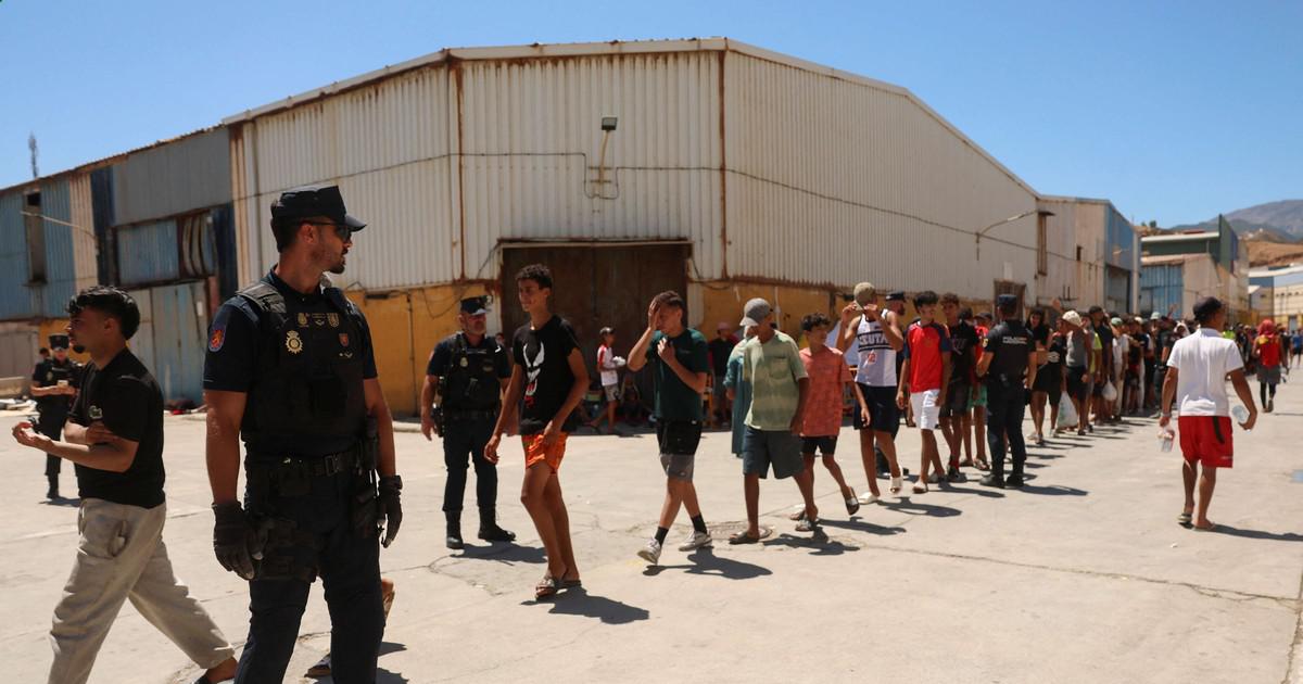 Moroccan Authorities Arrest At Least 111 Migrants Trying to Enter Spain’s Ceuta: how 25 outlets framed it