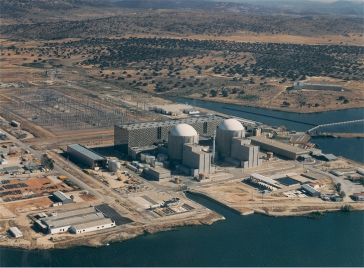 Spain extends Almaraz nuclear plant operation through 2030