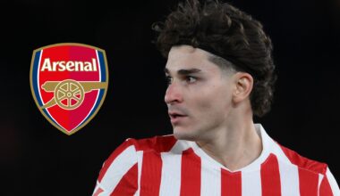 Julian Alvarez Arsenal crest