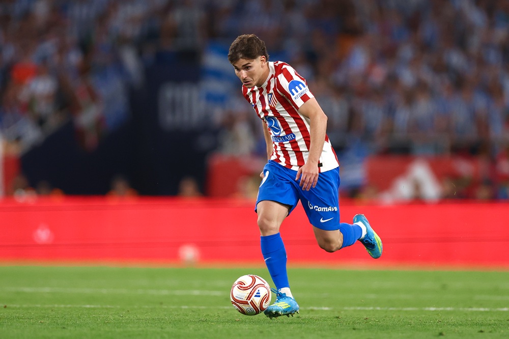 Julian Alvarez of Atletico de Madrid in action during the Copa del Rey Final match between Atletico de Madrid and Real Sociedad at Estadio de La Ca...