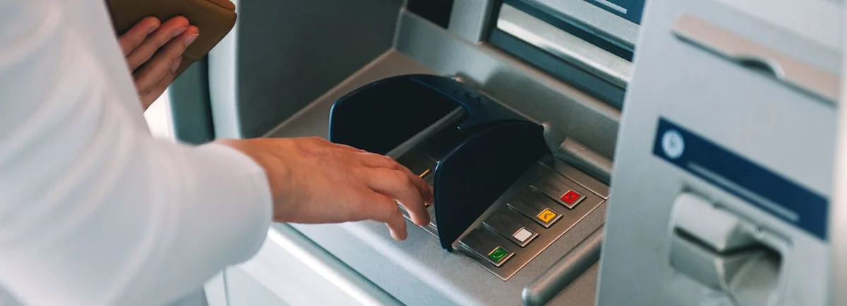 Banco Santander (BME:SAN) Completes $2 Billion Debt Deals And Expands ESOP Shelf Capacity