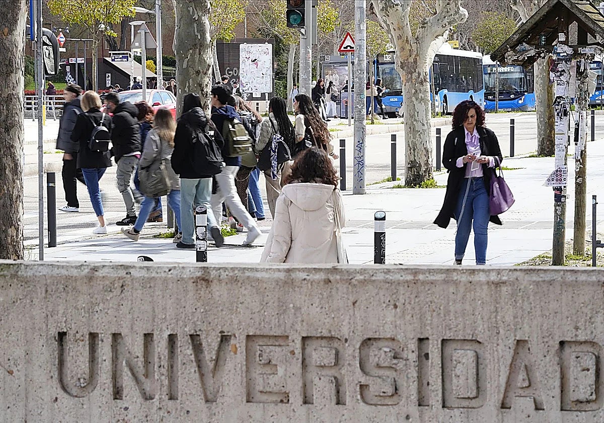 University loans in Spain quadruple in a decade and now account for 14 per cent of consumer credit