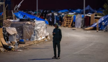Spain deports Ceuta migrants to Morocco despite human rights warning