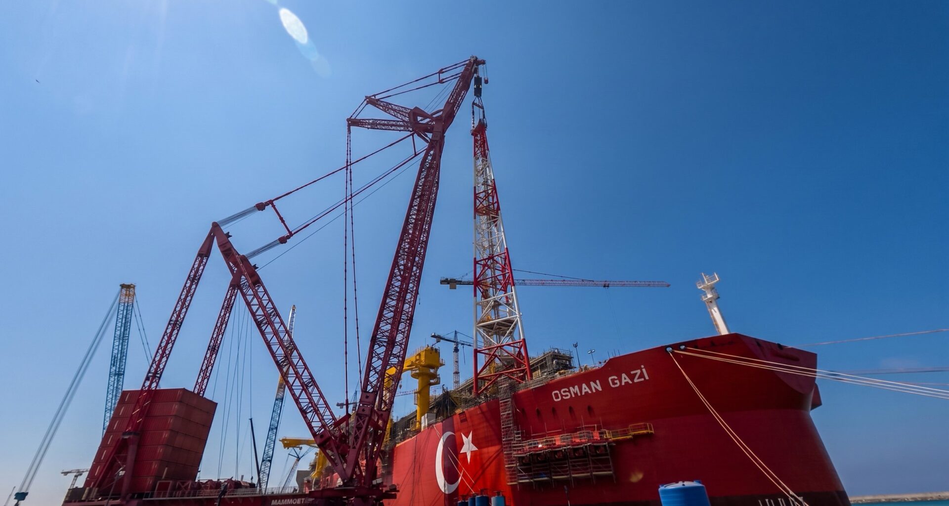 Türkiye continues efforts for domestic oil, gas production: Minister