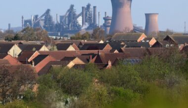 UK steps in to save British Steel as nationalisation looms | Business and Economy News