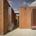 MYM House  / PASTOR Y GONZÁLEZ arquitectos - Image 2 of 10