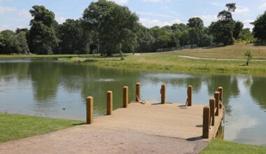 Boy, 15, dies after lake tragedy at Beckenham Place Park in south-east London - London Evening Standard