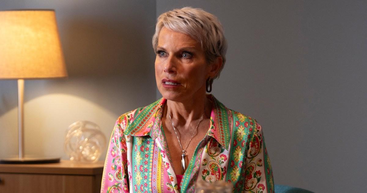 Coronation Street legend breaks silence on Debbie Webster backlash | Soaps