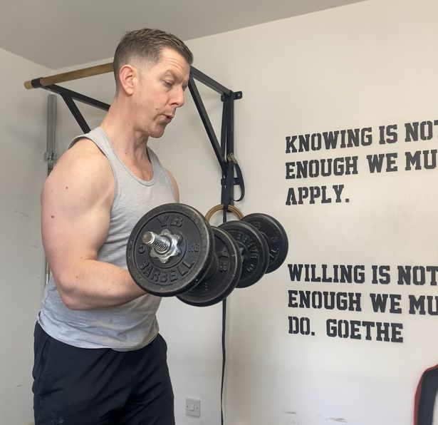 Chris’s approach is based on five 'pillar habits'