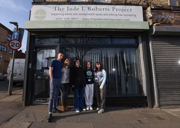 Jack Roberts, Tracey Roberts, Donna Sharp, Caitlyn Tablot and Annie Martin at The Jade L Roberts Project