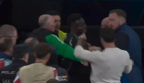 Saka was stopped going down the tunnel by the suspended Real Madrid star