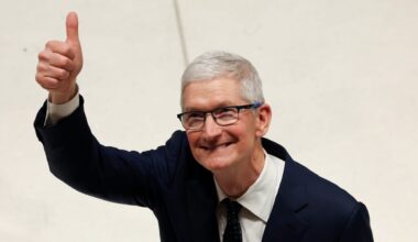 UK loses bid to keep Apple appeal against iPhone 'backdoor' a secret