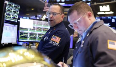 Strategies to keep your money safe amid market volatility