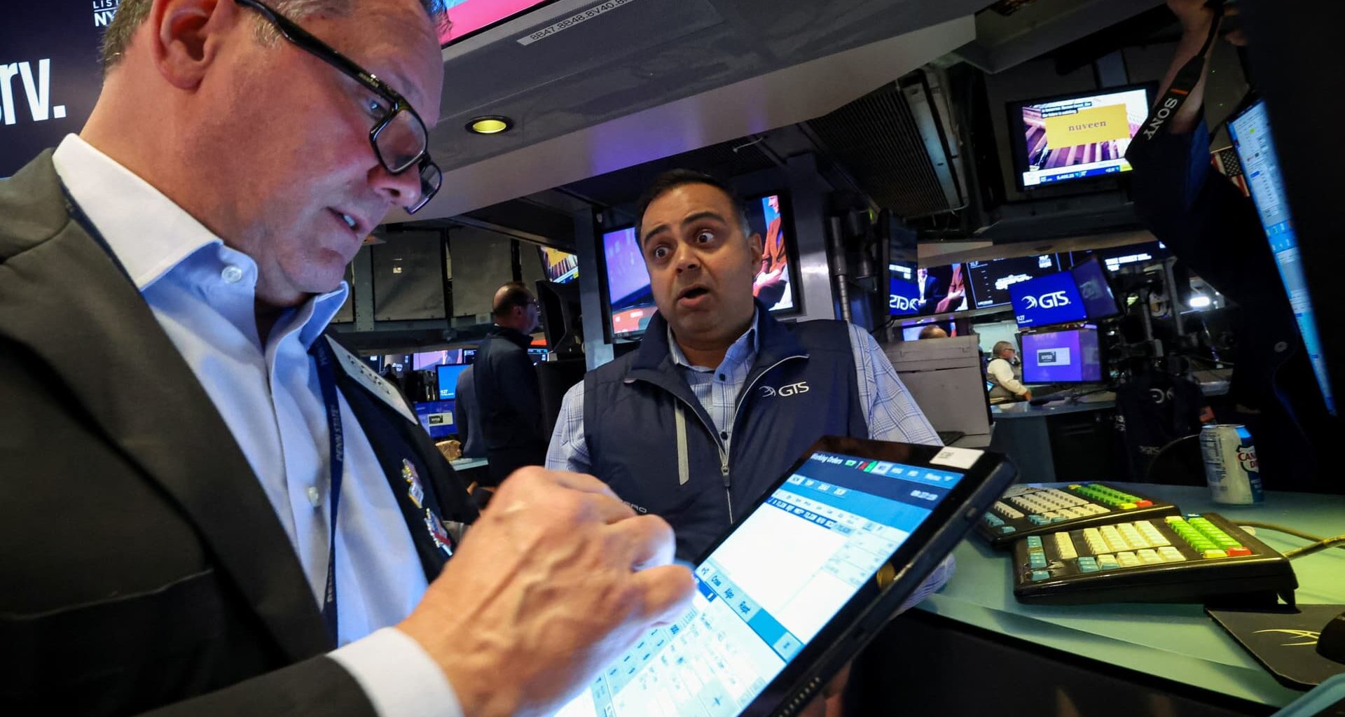 Stock market today: Live updates