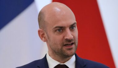 Russia's Easter truce in Ukraine was a 'charm offensive' for Trump, France says