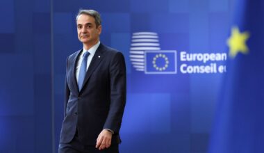 MEPs urge Greek prime minister to crack down on Russia's shadow fleet