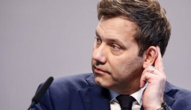Germany’s center-left leader will be finance minister in the Merz government – POLITICO
