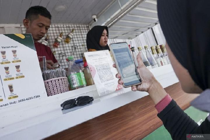 Indonesian Economist: QRIS Promotes Inclusion, Not a U.S.-Claimed Trade Barrier
