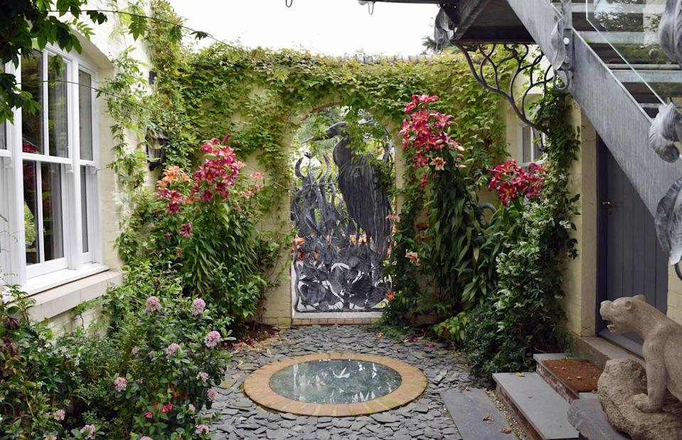 <p>National Garden Scheme</p>