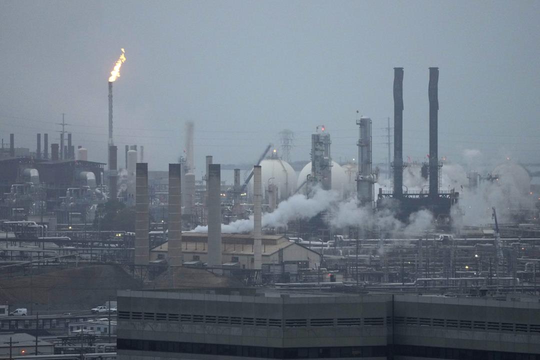 Biggest Firms on Earth Leave $28T Climate Tab in Their Wake