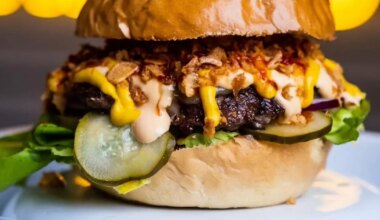Popular burger joint announces 'difficult' closure of food hall site after less than a year