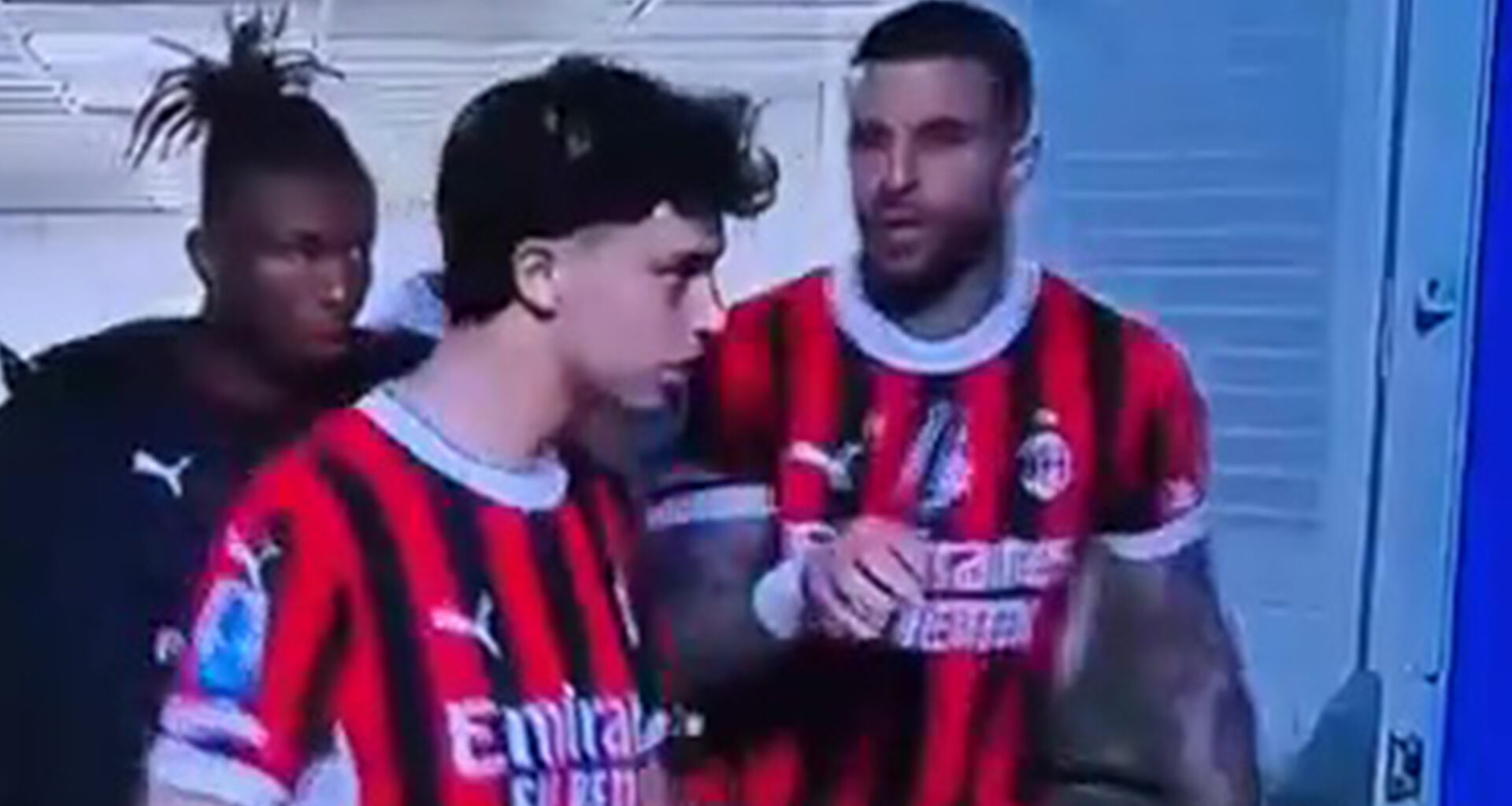 Kyle Walker gives brutal seven-word warning to Chelsea flop Joao Felix during AC Milan loss