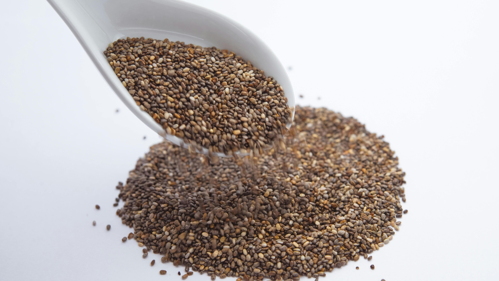 Doctor reveals what could happen if you ate chia seeds every day for 2 weeks: Radiant skin to weight management | Health