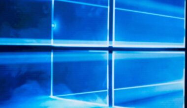 Microsoft Warns 240 Million Windows Users—Stop Using Your PC