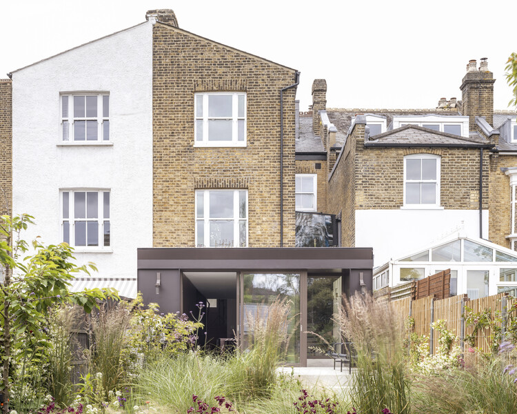 Broomhill Road House / Urban Projects Bureau - Exterior Photography, Facade, Door, Garden, Courtyard