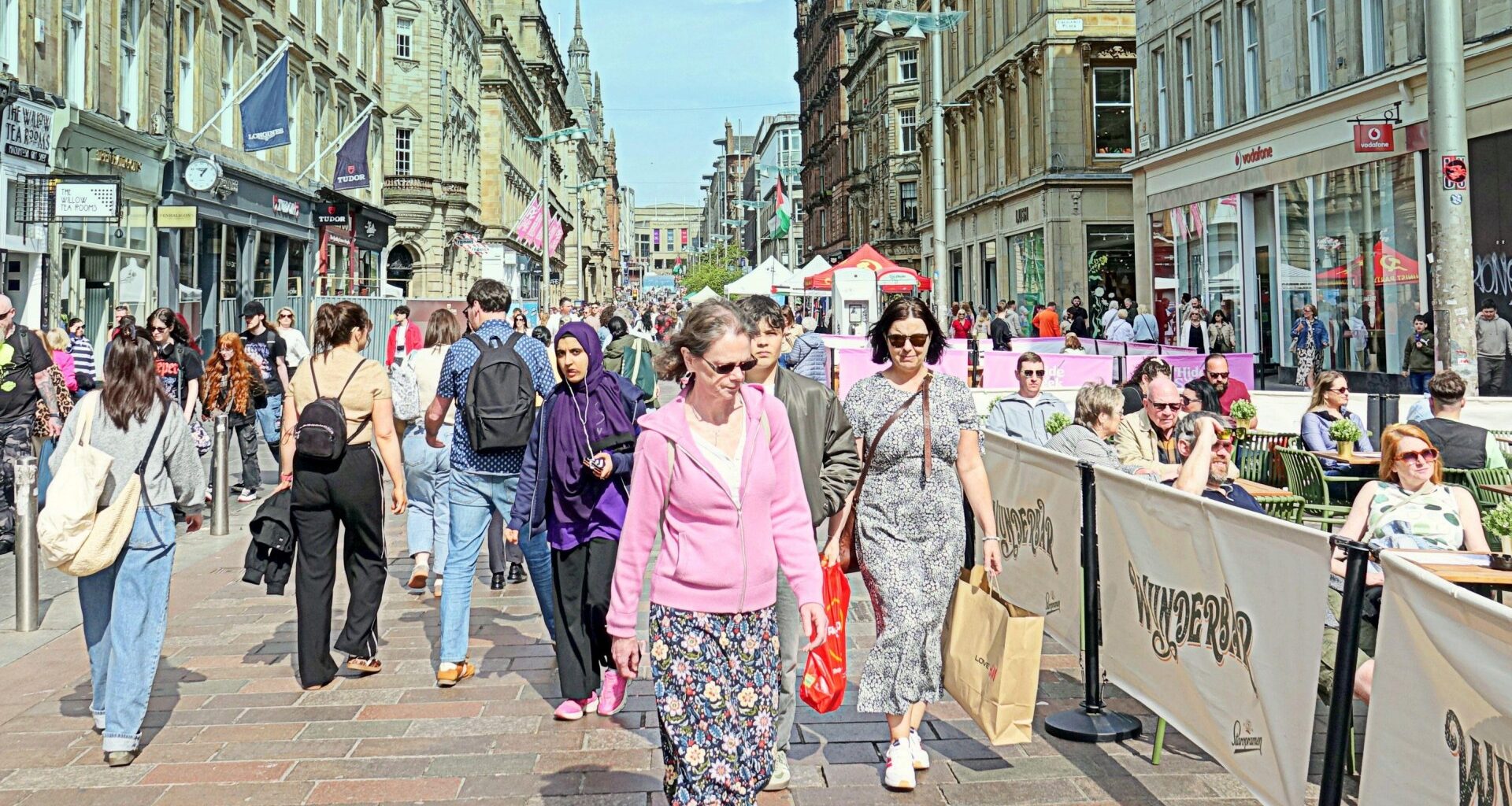 Scots bask in 'final day of sunshine' before downpours predicted