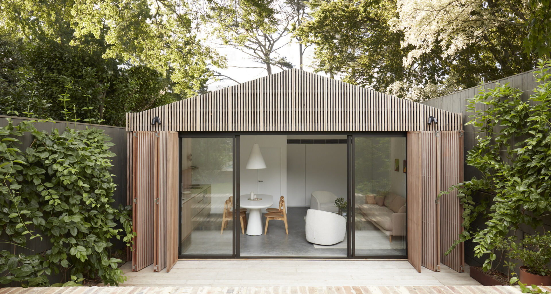 Pool House / buck&simple | ArchDaily