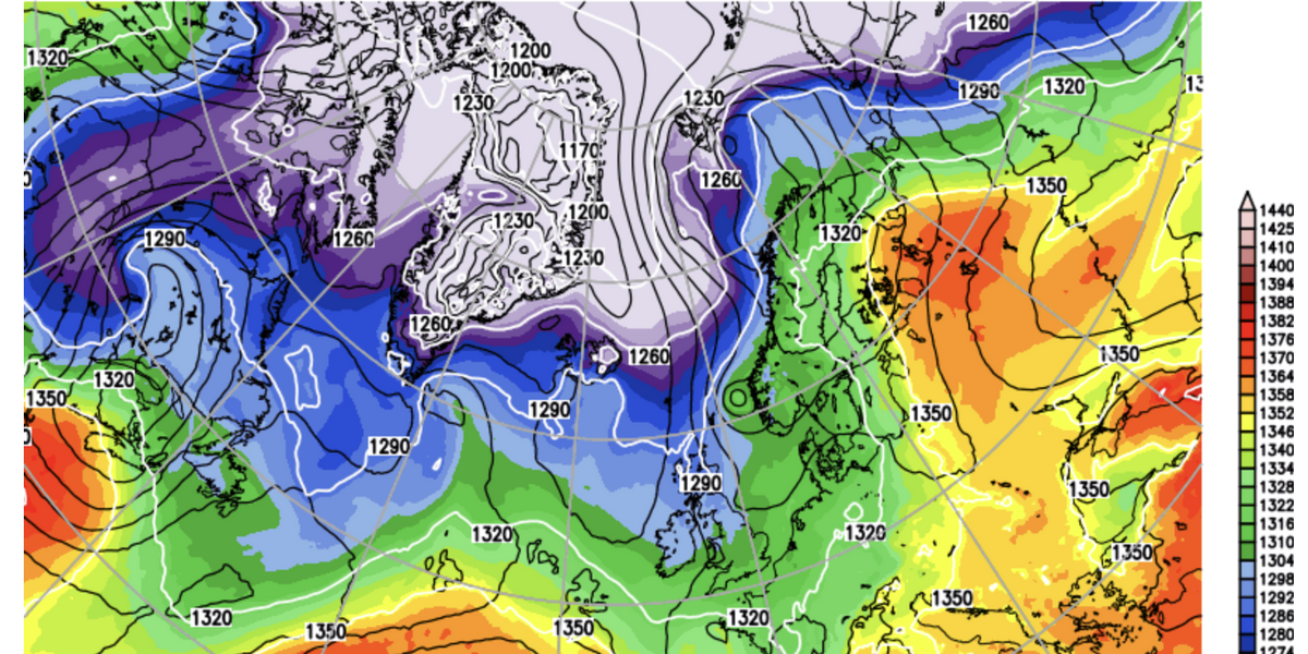 Easter SNOW to hit Britain with temperatures plunging to -3C as unexpected Arctic freeze strikes