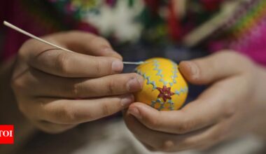 Germany's Sorbian ethnic minority celebrates Easter with egg decorating traditions | World News