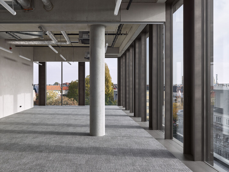 Kalle Neukoelln Department Store Revitalization / Max Dudler - Image 4 of 14