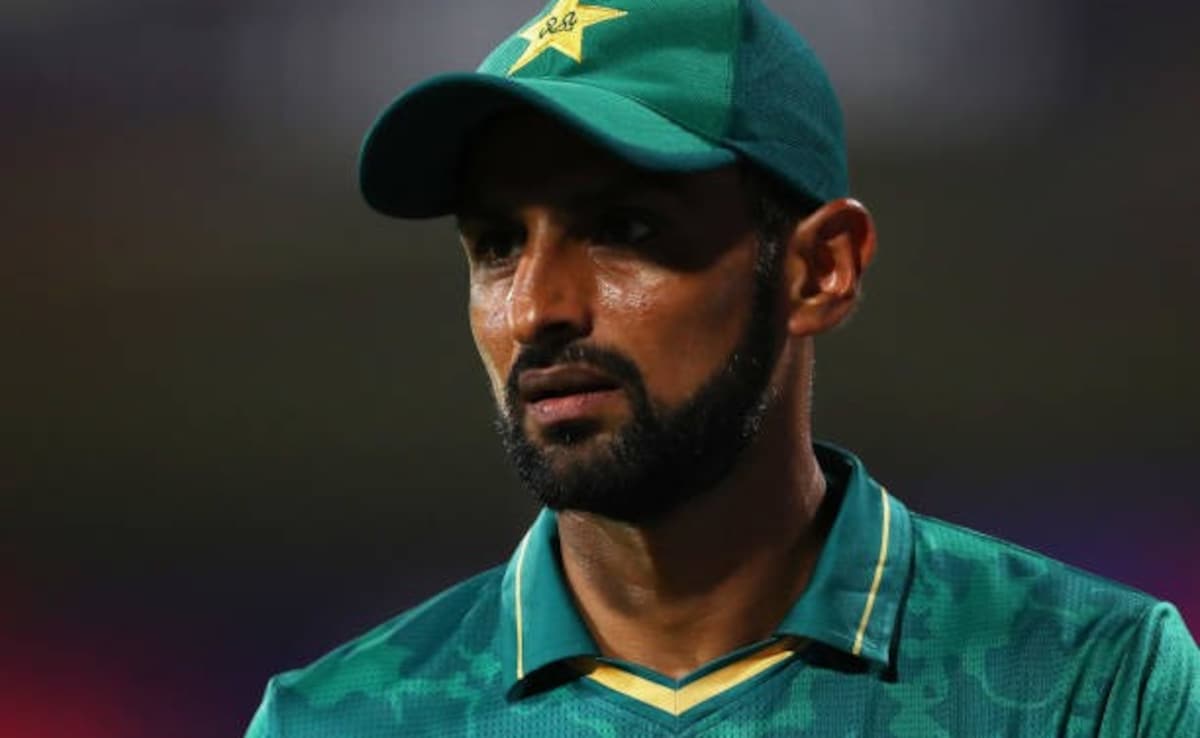 Shoaib Malik's PSL 2025 Participation Faces Brutal Criticism: "Draw A Line..."