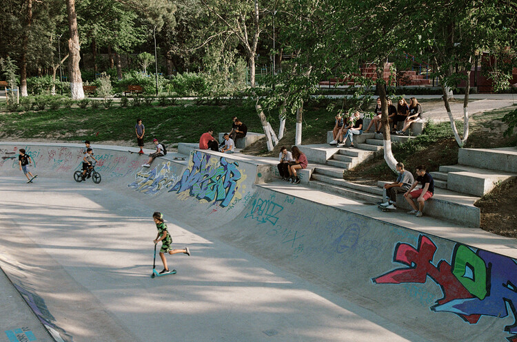 Inclusion, Encounter, and Creativity in Public Spaces: The Role of Skateboarding in the Pursuit of Urban Wellbeing - Image 6 of 28