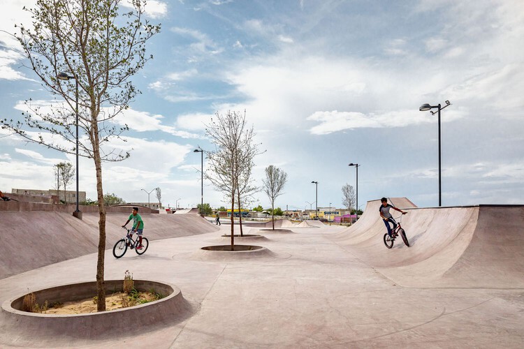 Inclusion, Encounter, and Creativity in Public Spaces: The Role of Skateboarding in the Pursuit of Urban Wellbeing - Image 11 of 28