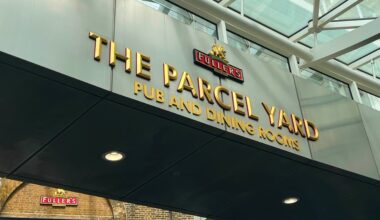 2 London Train Station Pubs Have Been Named the Best in the UK