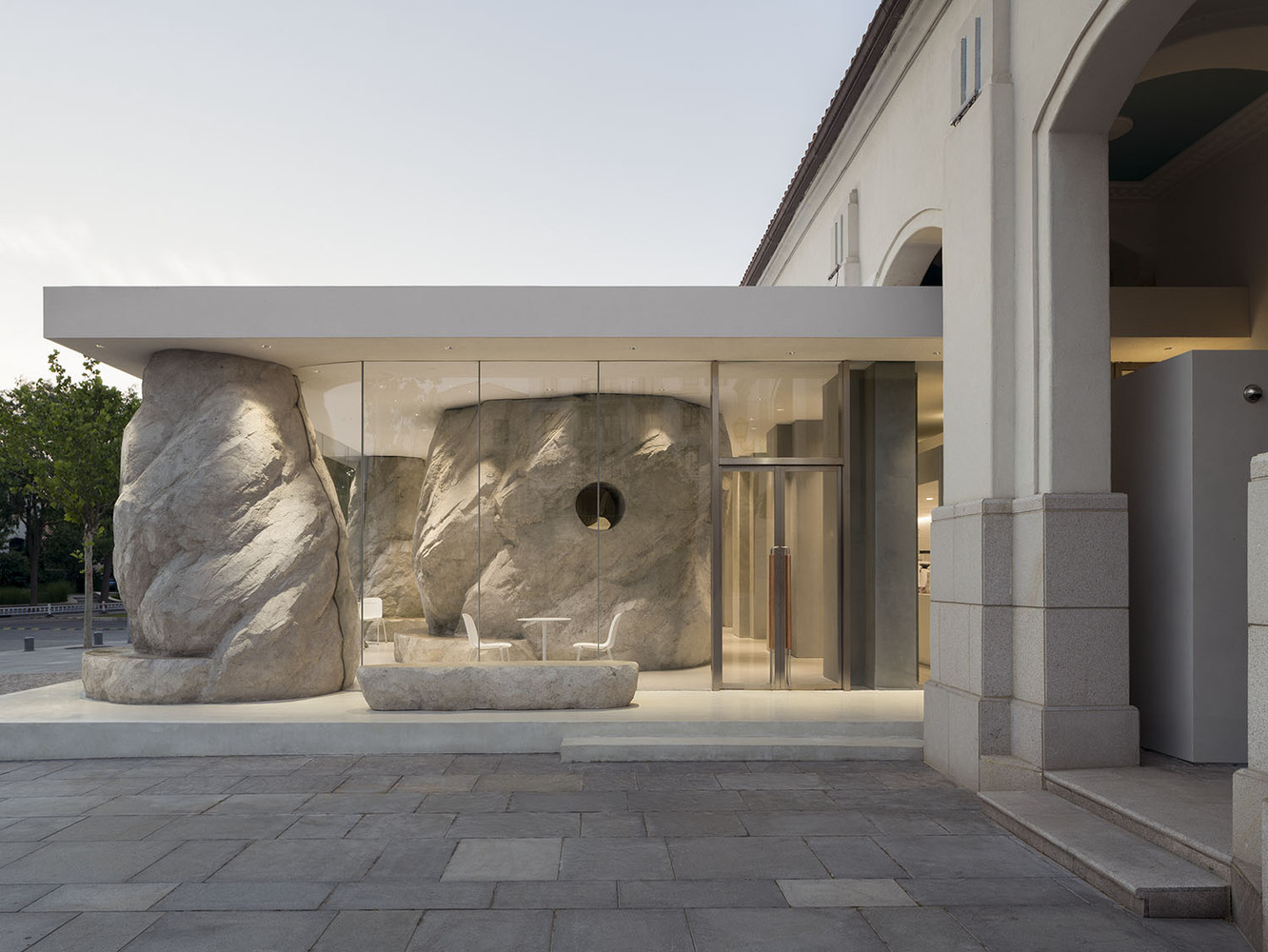Biophilic Architecture without Plants: Invisible Design for Wellbeing