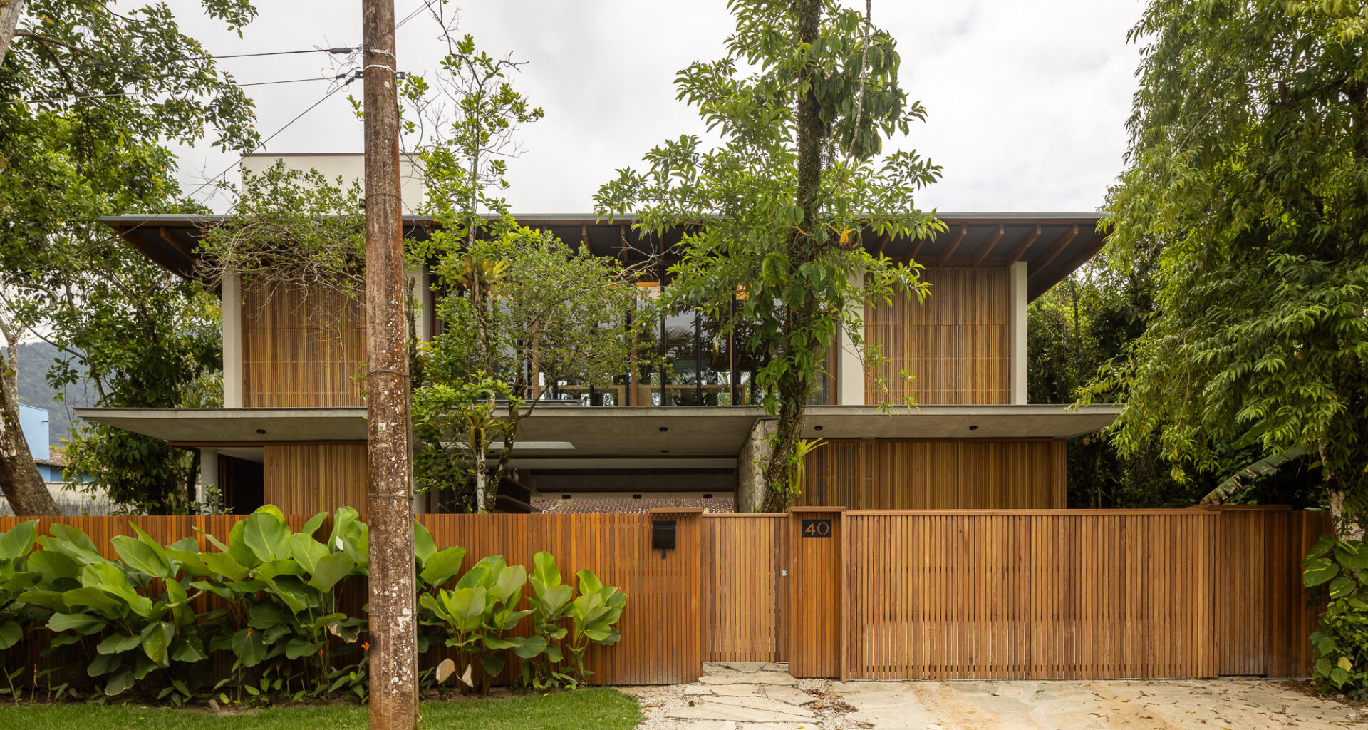 PCW Residence / Pitta Arquitetura