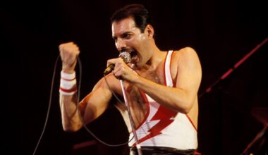 Freddie Mercury's family in bitter war with his ex who star 'left £37.5m' as they battle to get his belongings back