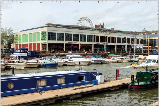Revised proposal, with the pergola height lowered and solar panels laying flat on top of the V-Shed building at Bristol's Floating Harbour