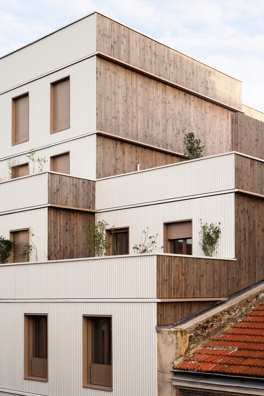 Saint-Denis 44 Housing Units / DREAM - Image 4 of 22